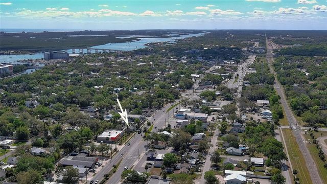 607 N DIXIE FREEWAY, New Smyrna Beach, FL 32168