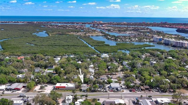 607 N DIXIE FREEWAY, New Smyrna Beach, FL 32168