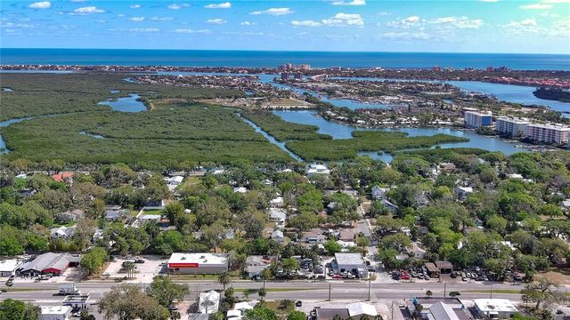 607 N DIXIE FREEWAY, New Smyrna Beach, FL 32168