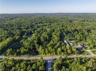 9448 Mayfield Road, Chesterland, OH 44026