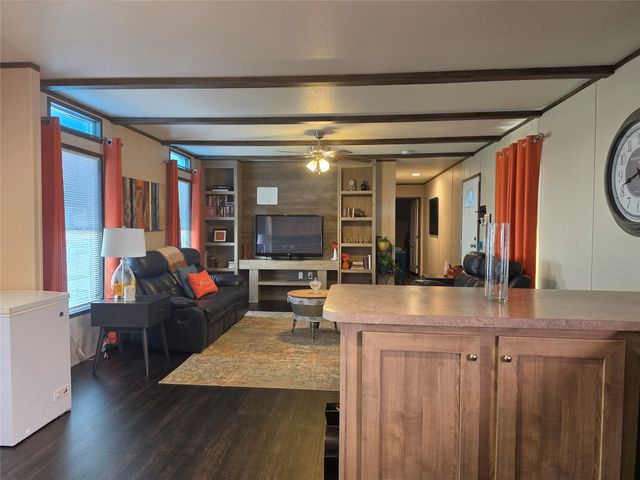 215 Cannon Lane, Knollwood, TX 75092