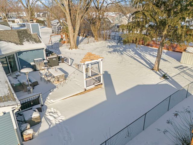 35 CLOVERDALE Lane, Schaumburg, IL 60194