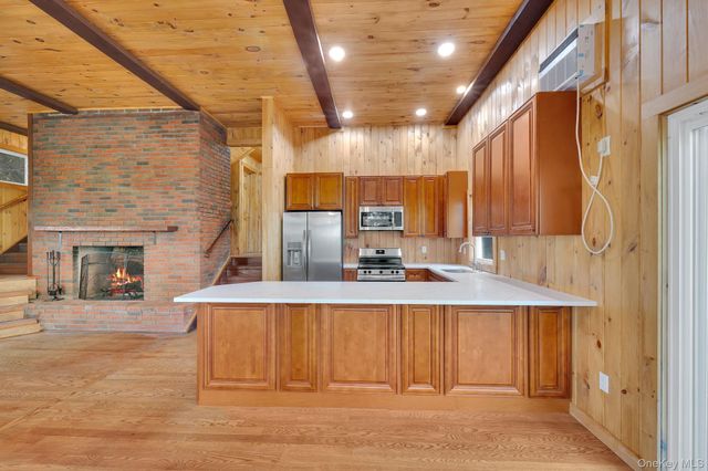 53 W Corbett Road, Montgomery, NY 12549