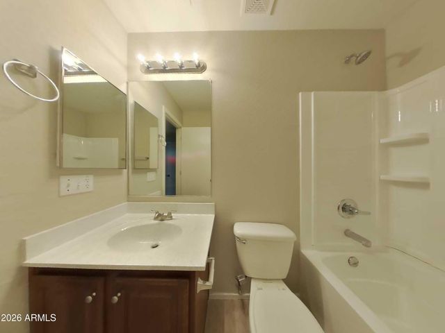 17826 N BELL POINTE Boulevard, Surprise, AZ 85374