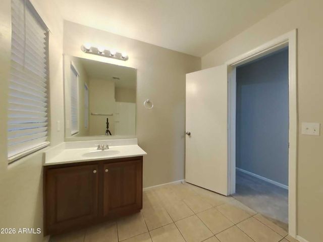 17826 N BELL POINTE Boulevard, Surprise, AZ 85374