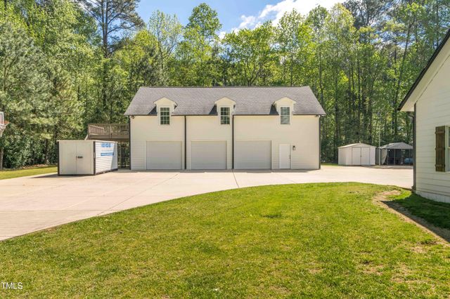 3010 Blueberry Lane, Chapel Hill, NC 27516