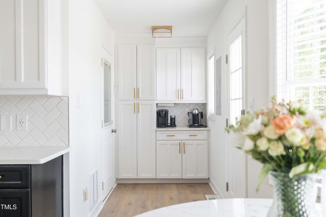 3010 Blueberry Lane, Chapel Hill, NC 27516