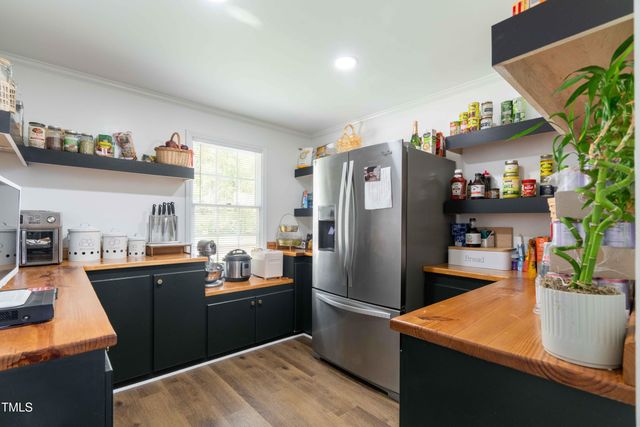 3010 Blueberry Lane, Chapel Hill, NC 27516