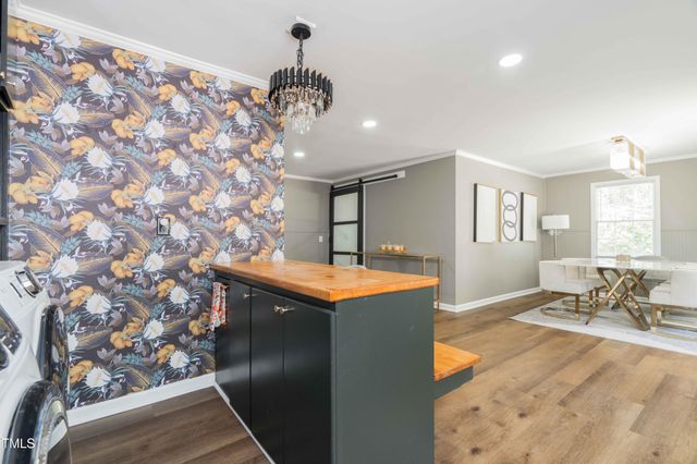 3010 Blueberry Lane, Chapel Hill, NC 27516