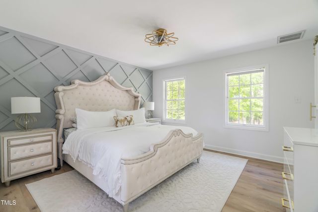 3010 Blueberry Lane, Chapel Hill, NC 27516