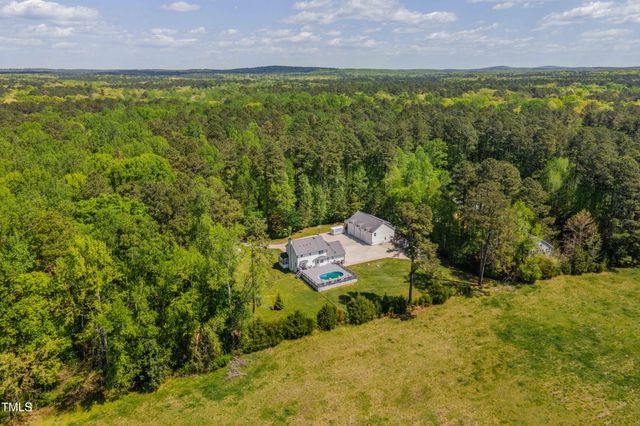 3010 Blueberry Lane, Chapel Hill, NC 27516