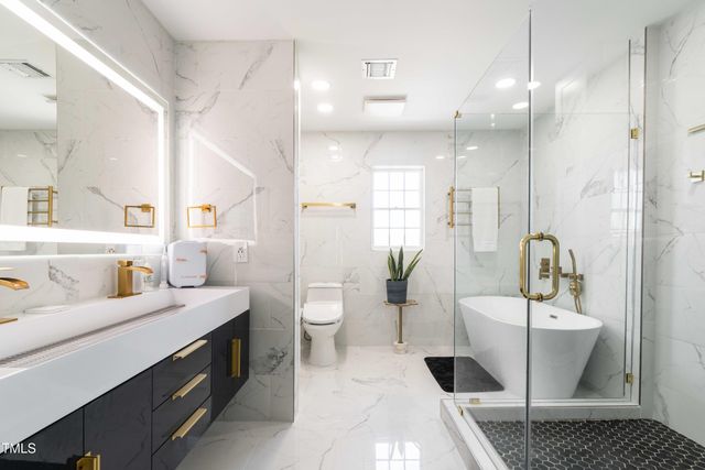 3010 Blueberry Lane, Chapel Hill, NC 27516