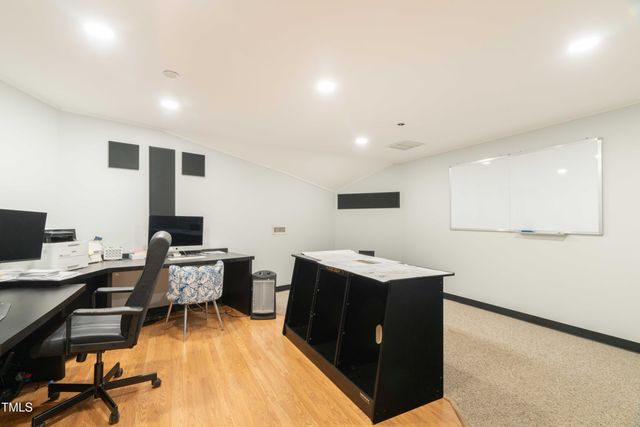 3010 Blueberry Lane, Chapel Hill, NC 27516