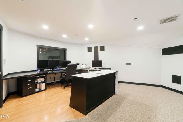 3010 Blueberry Lane, Chapel Hill, NC 27516