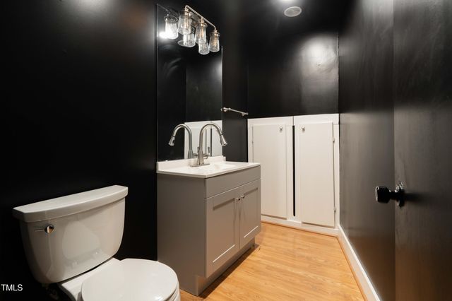 3010 Blueberry Lane, Chapel Hill, NC 27516