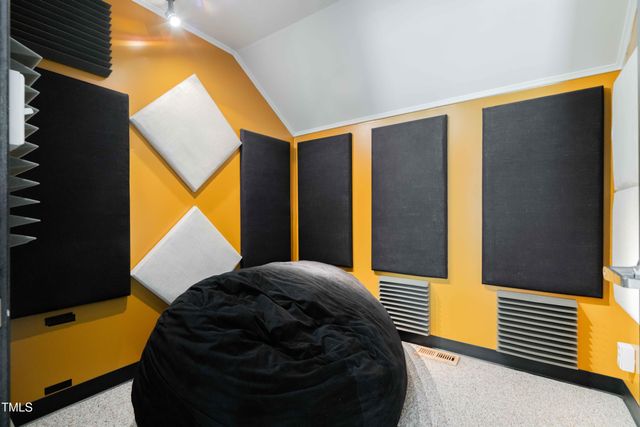 3010 Blueberry Lane, Chapel Hill, NC 27516