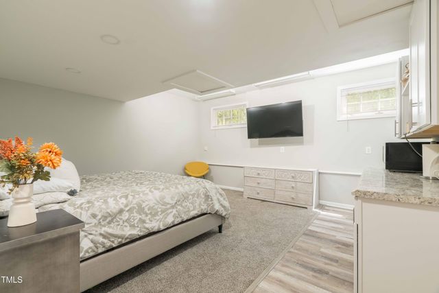 3010 Blueberry Lane, Chapel Hill, NC 27516