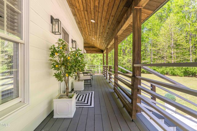 3010 Blueberry Lane, Chapel Hill, NC 27516