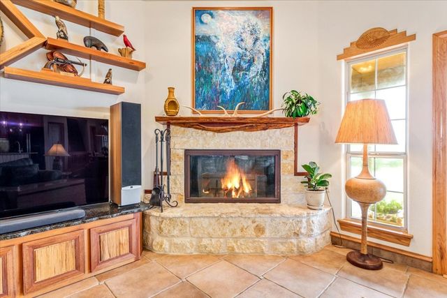 200 Ranchcrest Road, Lorena, TX 76655