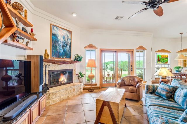 200 Ranchcrest Road, Lorena, TX 76655