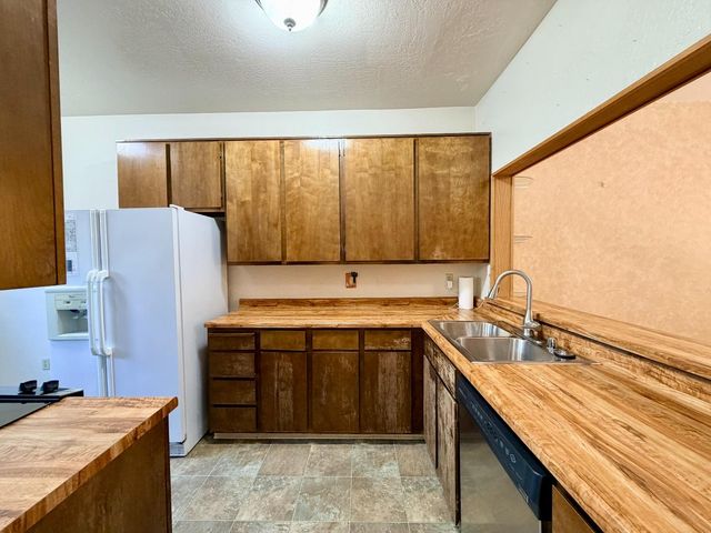 170 Marylinn Drive, Milpitas, CA 95035