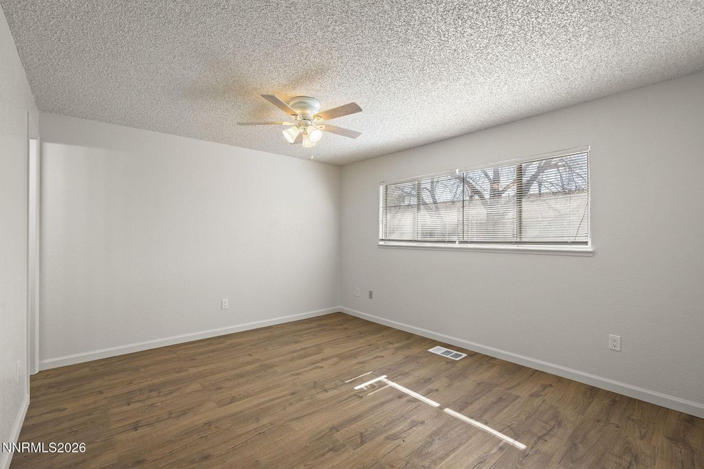 Image 17 of property listing at 401 Allouette Way 02, Carson City, NV 89706