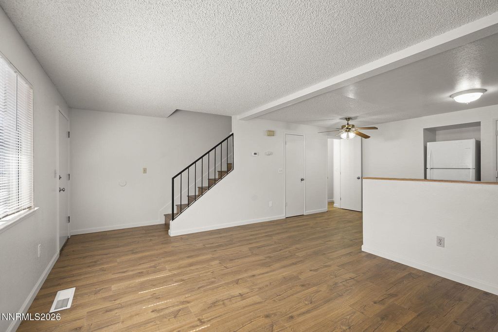 Image 6 of property listing at 401 Allouette Way 02, Carson City, NV 89706