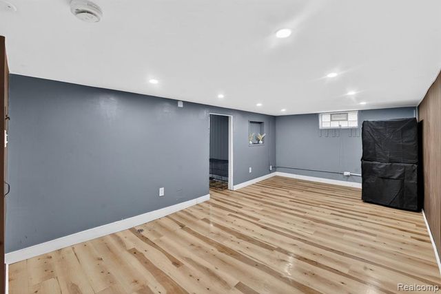 17183 Washburn Street, Detroit, MI 48221