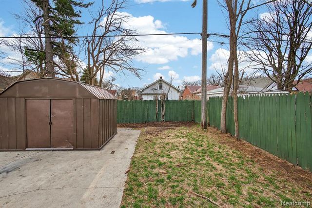 17183 Washburn Street, Detroit, MI 48221