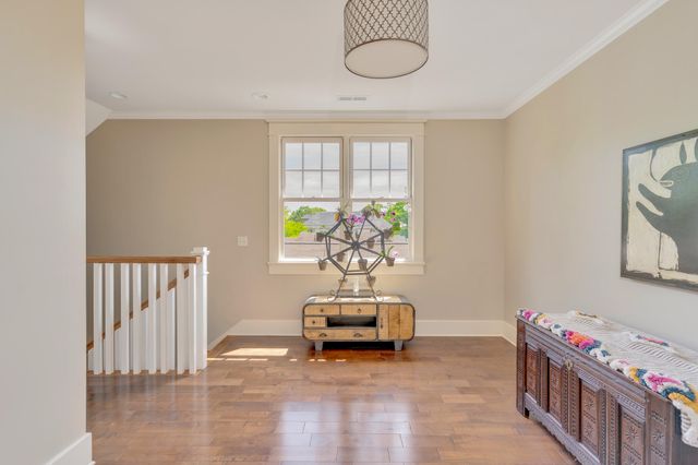 211 Mcfarland Avenue, Chattanooga, TN 37405