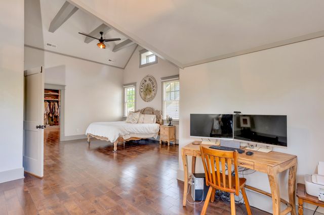 211 Mcfarland Avenue, Chattanooga, TN 37405