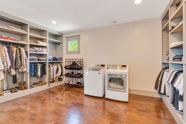 211 Mcfarland Avenue, Chattanooga, TN 37405