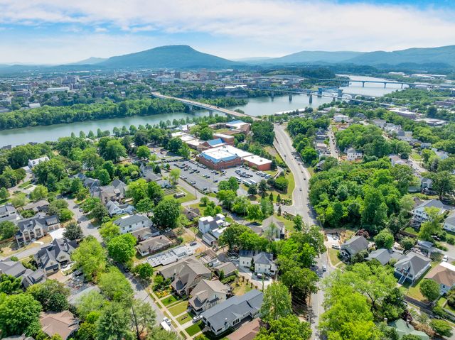 211 Mcfarland Avenue, Chattanooga, TN 37405