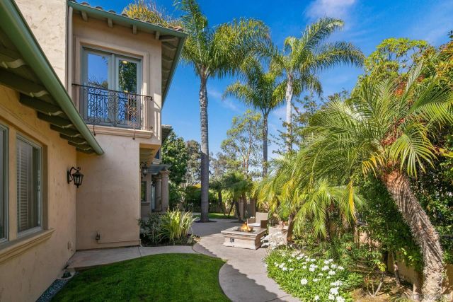 1100 Pine St, Coronado, CA 92118