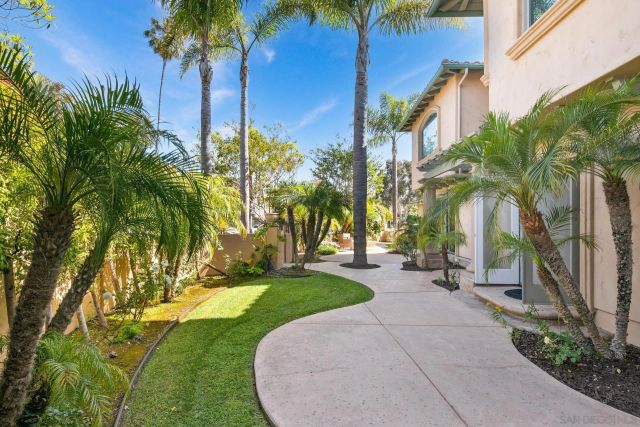 1100 Pine St, Coronado, CA 92118