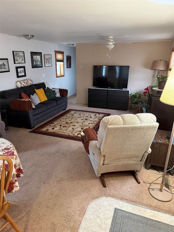 6809 Hilma Drive, Helena, MT 59602 photo 2