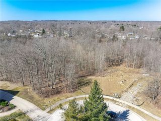 Glasgow Lane, Solon, OH 44139