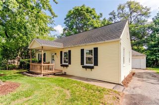4644 Rochester Road, Royal Oak, MI 48073