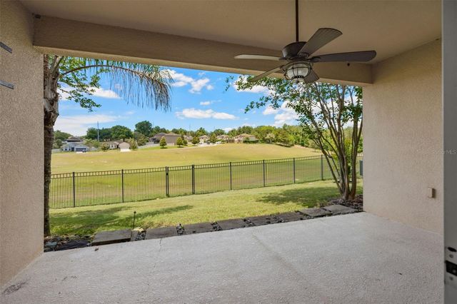30115 KLADRUBY POINT, Mount Dora, FL 32757