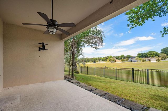 30115 KLADRUBY POINT, Mount Dora, FL 32757