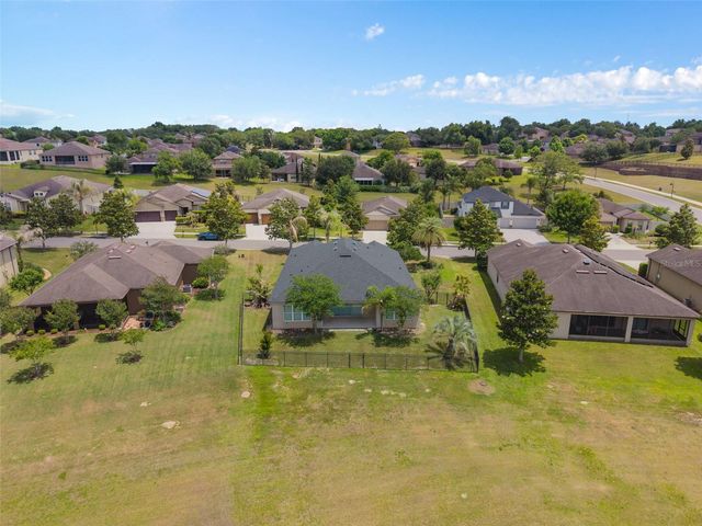 30115 KLADRUBY POINT, Mount Dora, FL 32757
