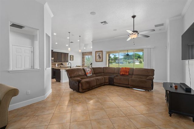 30115 KLADRUBY POINT, Mount Dora, FL 32757