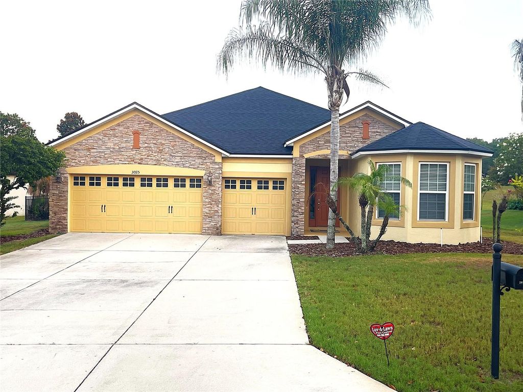 30115 KLADRUBY POINT, Mount Dora, FL 32757