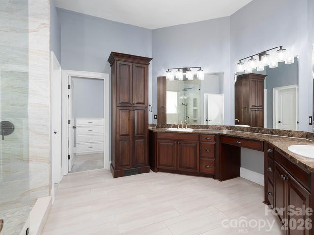 7919 Glen Abbey Circle, Stanley, NC 28164