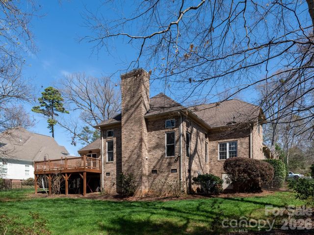 7919 Glen Abbey Circle, Stanley, NC 28164