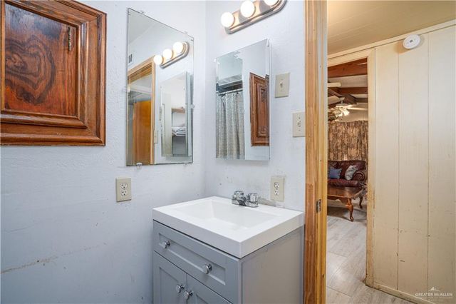 114 Guadalupe Flores Road, Sullivan City, TX 78595