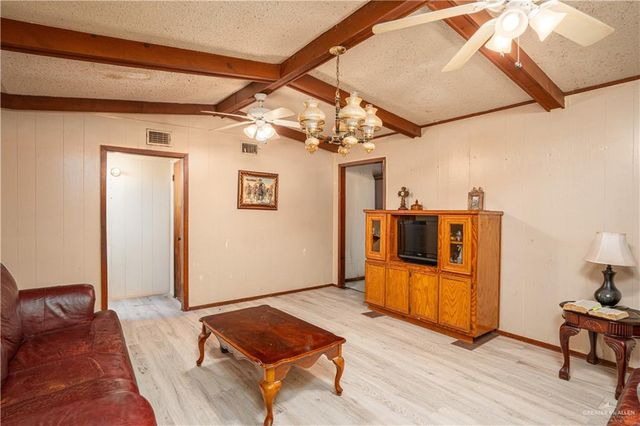 114 Guadalupe Flores Road, Sullivan City, TX 78595