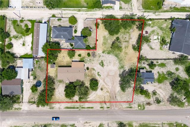 114 Guadalupe Flores Road, Sullivan City, TX 78595