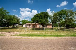 114 Guadalupe Flores Road, Sullivan City, TX 78595