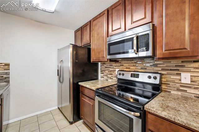 1764 Sawyer Way, Colorado Springs, CO 80915